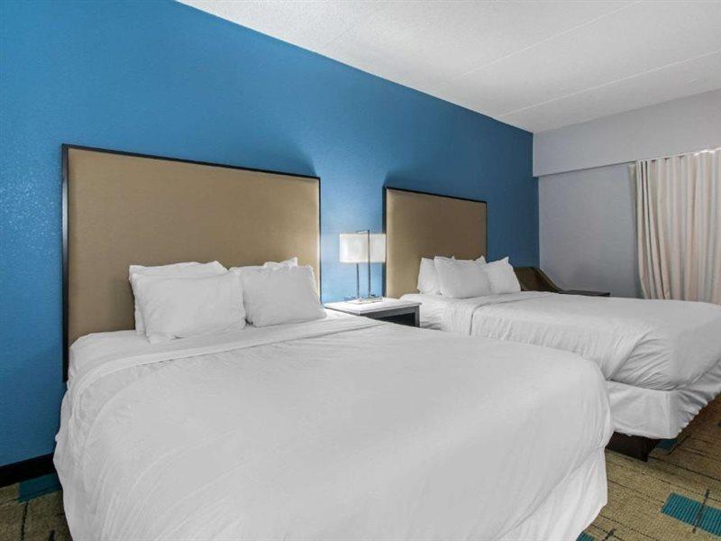 Hawthorn Extended By Wyndham Hotel Chambersburg